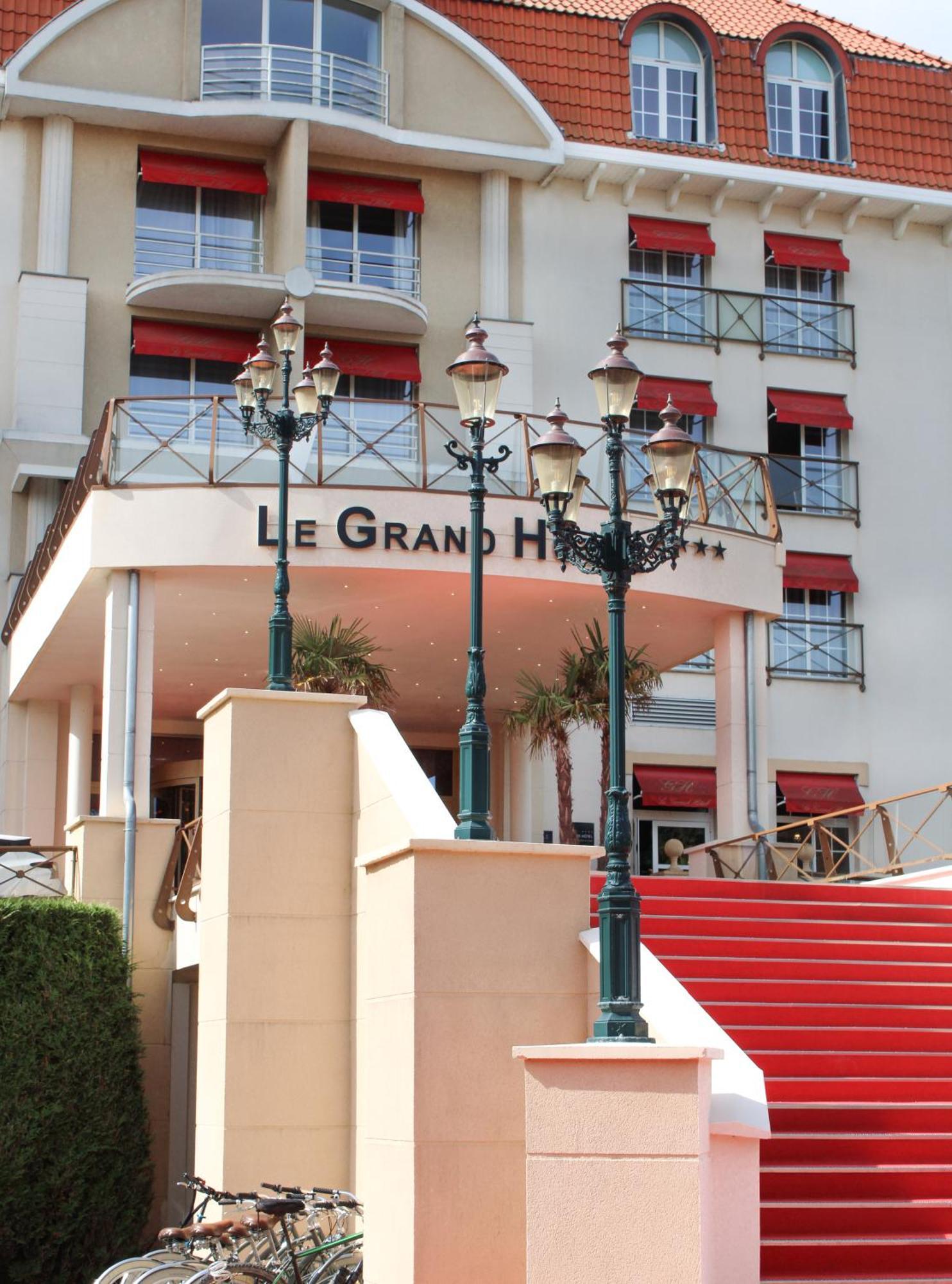 Le Grand Hotel Le Touquet-Paris-Plage Exterior foto